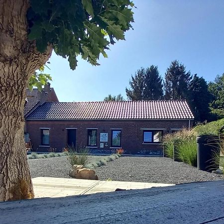 Gites "Pourquoi Pas Au Canard" Proche De Pairi Daiza Jurbise Exterior foto